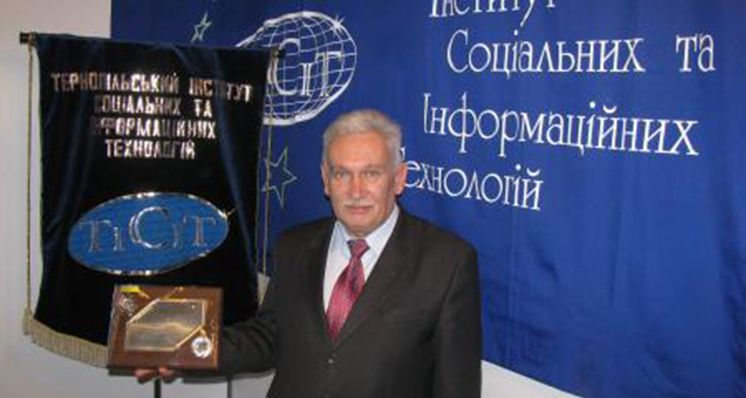 ТІСІТ отримав срібну медаль у номінації &quot;Міжнародне співробітництво&quot; в рамках виставки, яка проходила в &quot;Українському домі&quot;